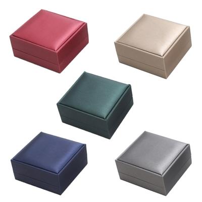 Stylish Alloy Accessory Storage Case Convenient Jewelry Display Box Jewelry Packaging Box for Elegant Gift Presentation