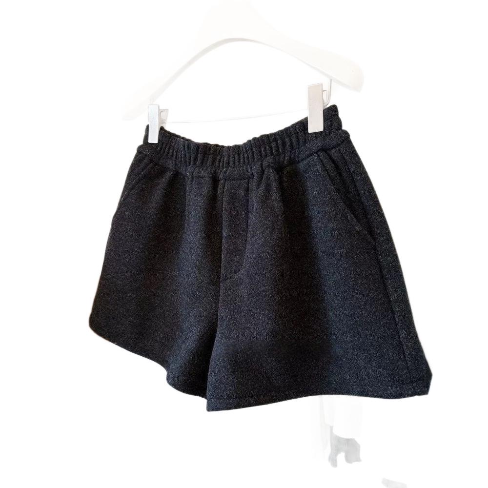 Plus Size Woolen Thick Bootcut Shorts for Women - Elastic, Warm, Autumn/Winter