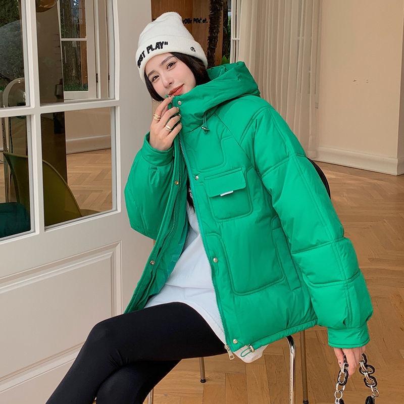 Blaue Baumwoll-Steppjacke Damen neue Mode Brotjacke Herbst und Winter warme Jacke verdickte Baumwoll-Steppjacke Trend