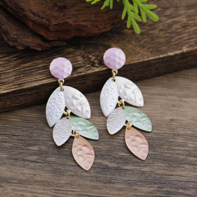 New Enamel Geometric Flower Stud Earrings Women's Fashion Simple Irregular Flower Summer Versatile Earrings