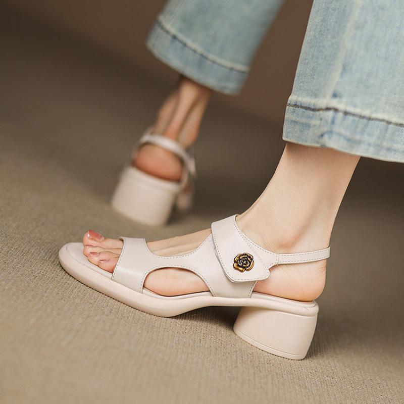 Summer platform sandals women's new high-heeled women's casual sandals round head buckle rubber non-slip one-word sandals