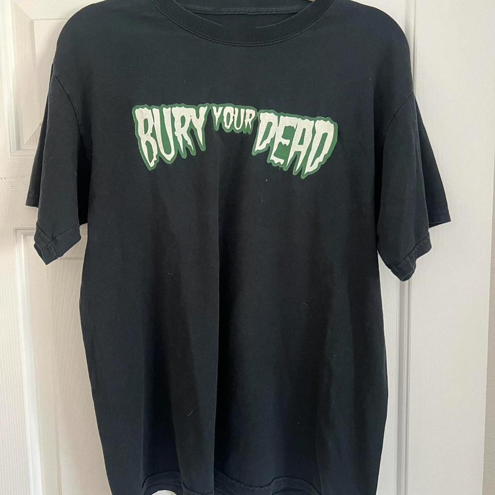 

Bury Your Dead Band LOGO Graphic T Shirt Full Size S5XL Unisex T-Shirt XXXL