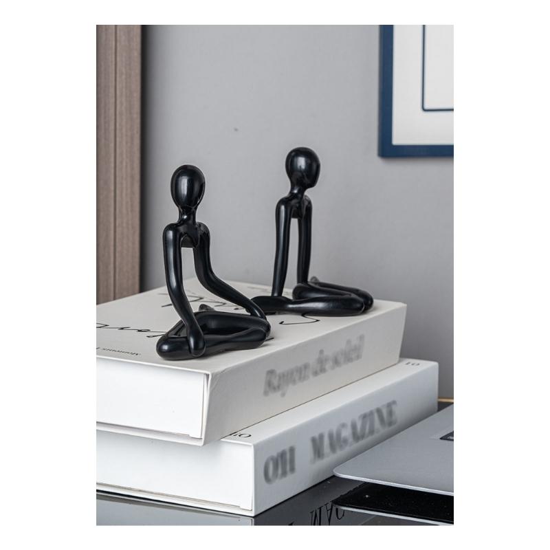 Abstract Thinker Figurine Sculpture Modern Art Homes Decors Plastic Statue for Living Room or Office Bookshelf Display