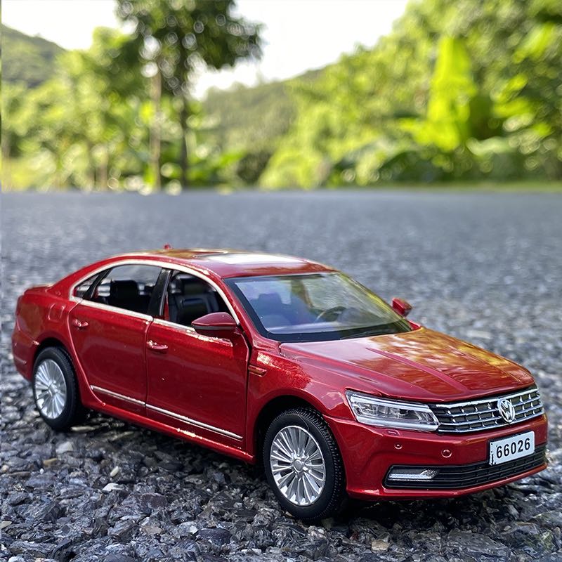 

1:32 Volkswagens PASSAT Magotan Легкосплавна модель автомобіля Лита під тиском металева іграшкова модель автомобіля Модель автомобіля Звук Світло Симуляція Колекція Подарунок