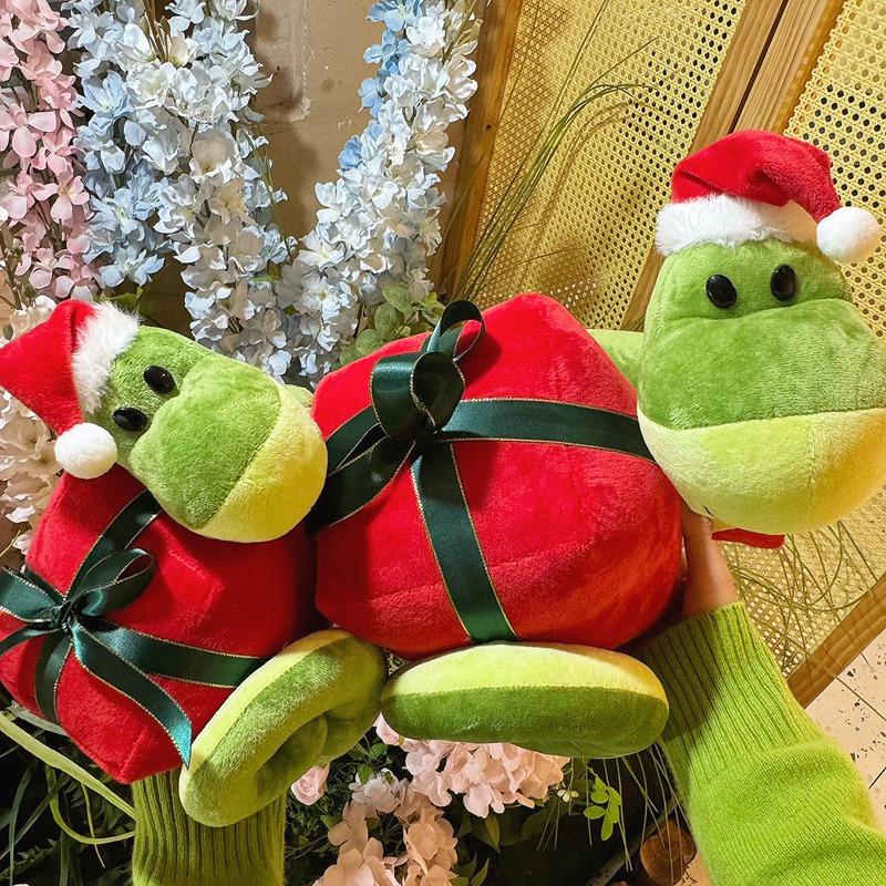 Fun Cartoon Christmas Snake Stuffed Doll Carrying Gift Box Christmas Hat Green Snake Stuffed Toy Holiday Home Decoration