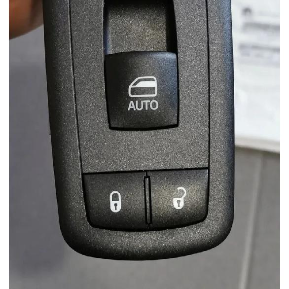 Brand New  Front Right Door Glass Lifter Control Switch Button 68086692AF For Jeep Grand Cherokee 2011- 2017 2018
