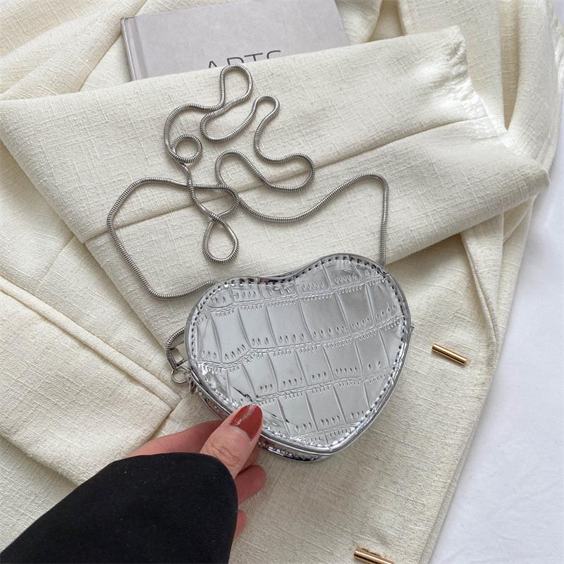 Trendy Heart-shaped Shoulder Bag For Women 2023 Stylish Summer Crossbody Bag