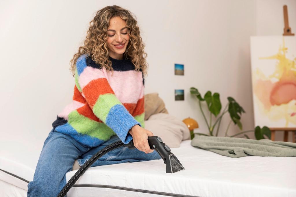 KARCHER SE 3 Compact washing vacuum cleaner