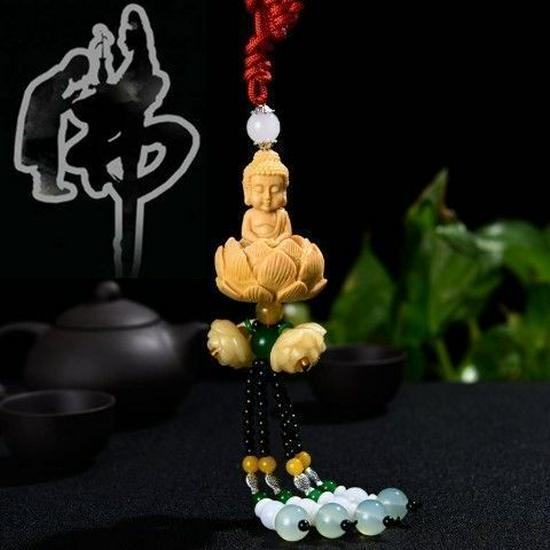 

Rosewood Guanyin Buddha Car Pendant: Rearview Mirror Ornament