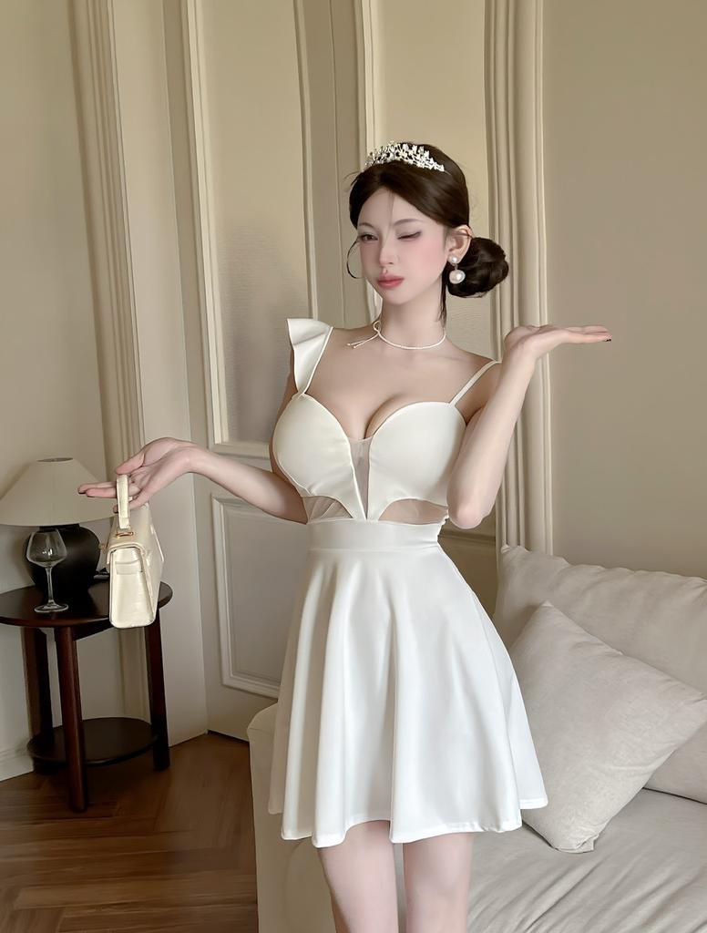 Sexy nightclub women's deep V-neck lotus leaf sleeves, suspenders, backless waist, thin umbrella pendulum dress, sauna suit
