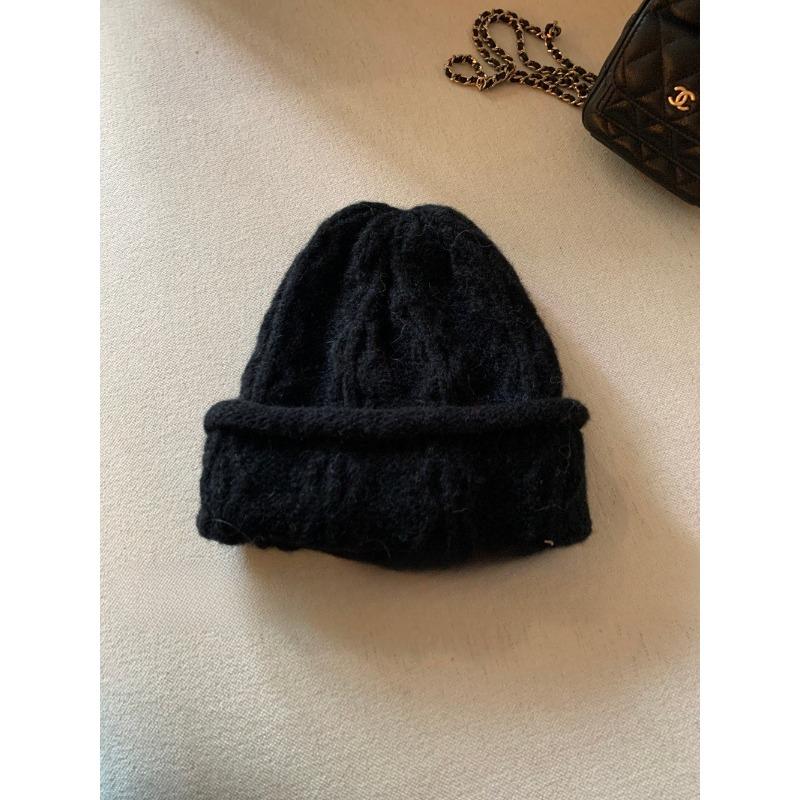 Korean Hand Knitted Pullover Hat for Autumn and Winter New Thickened Woolen Hat for Women Showing Face Small Ear Protection  Warm Pile Hat