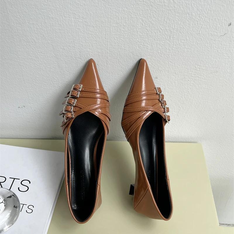 

Туфли-лодочки с открытой пяткой, новые женские туфли на среднем каблуке, женская модная обувь с острым носком, женские туфли на каблуке, винно-красные 2024 41 шоколадный