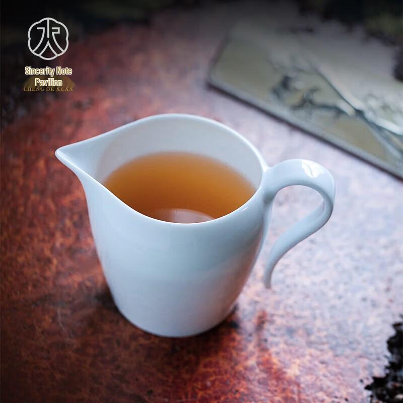 Chengdexuan Jingdezhen Anti-Scalding White Ceramic Fair Cup