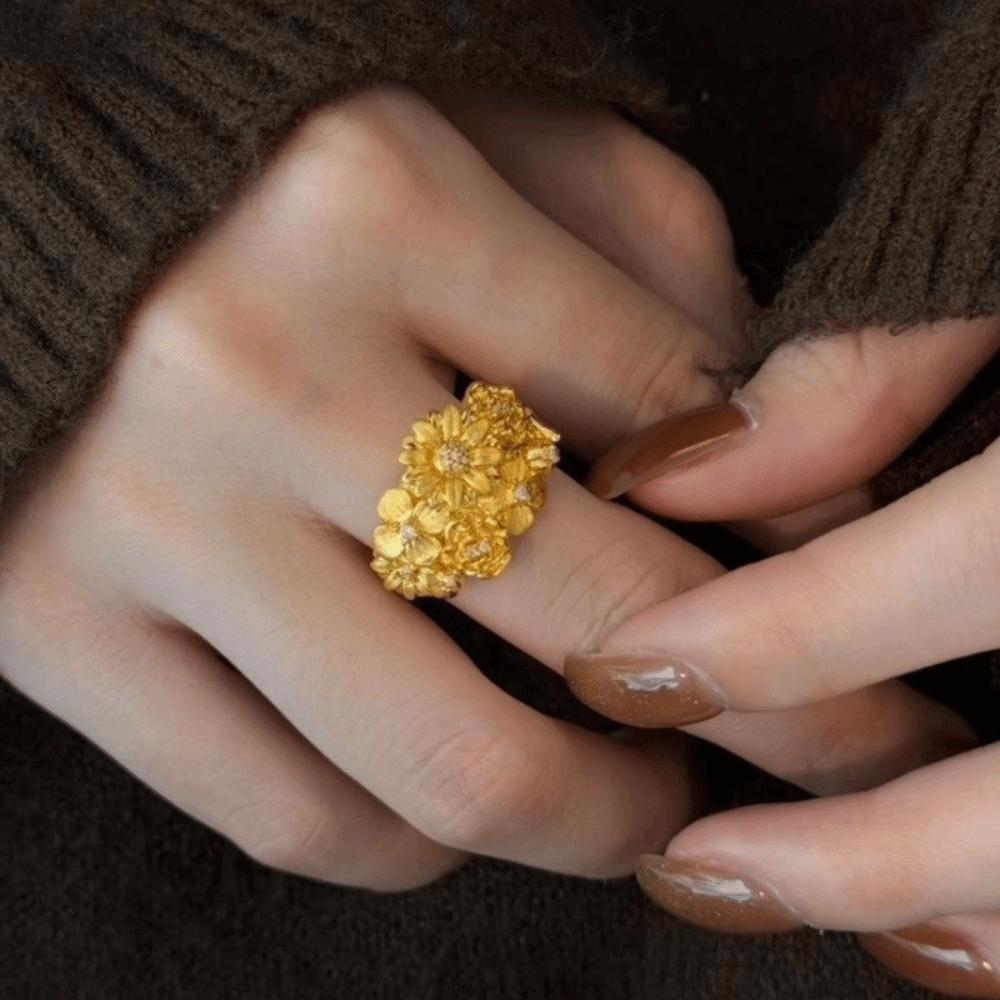 Glittering Floral Adjustable Ring Luxury Gold Plated Ring Rhinestone Accent Ring Women Accessories