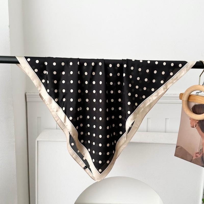 Polka Dot Silk Scarf Square Scarf High-end New Versatile Decorative Scarf Scarf Scarf Neck Cashew Flower Scarf Shawl Can Be Used As a Tube Top