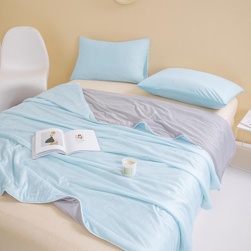 Cool Silk Pure Color Summer Quilt - Lightweight, Machine Washable, Thin Blanket for Air Conditioning
