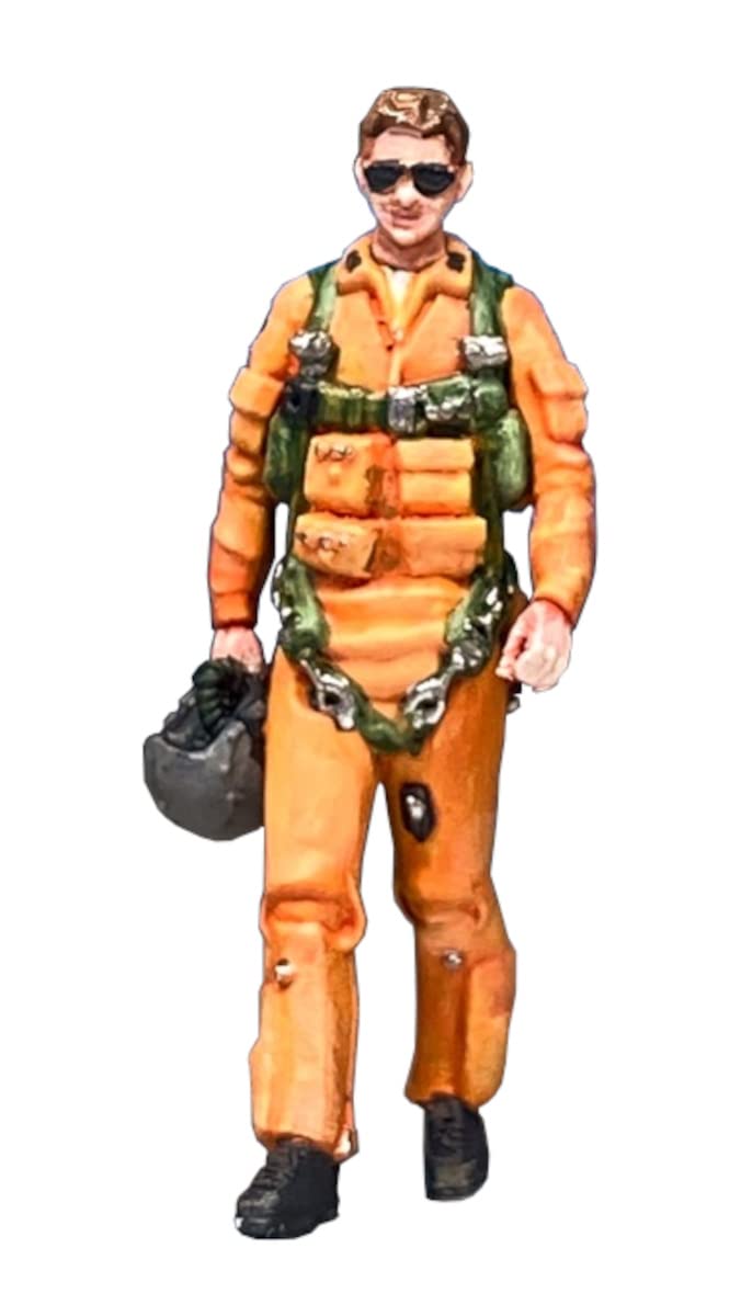 

HMA Air Force Pilot Ground Crew Set Resin Kit Molded Color 1/72 F-15J Self-Defense &