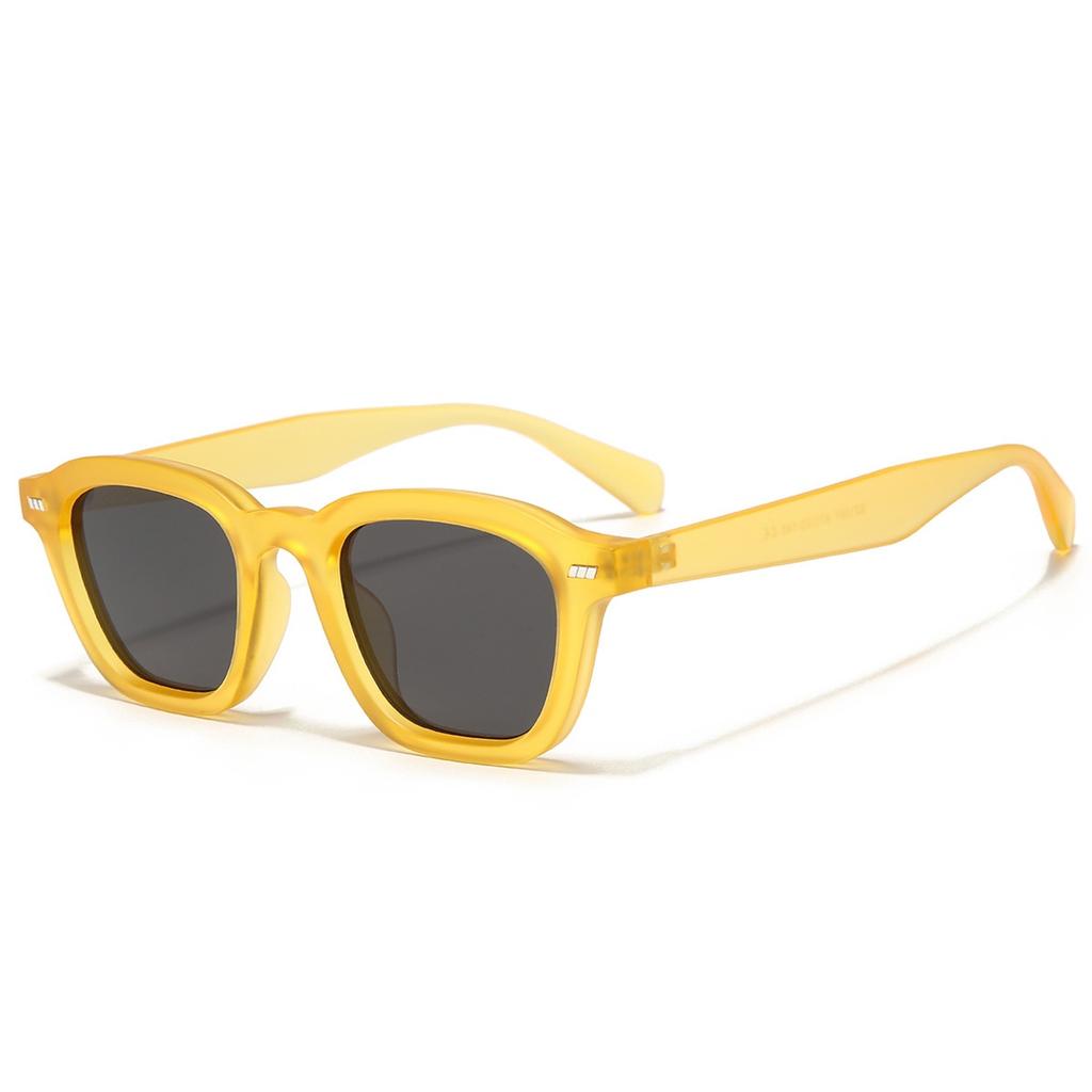 Ins Popular Vintage Square Jelly Color Rivets Men Sunglasses Trending Fashion Gradient Shades UV400 Women Luxury Sun Glasses