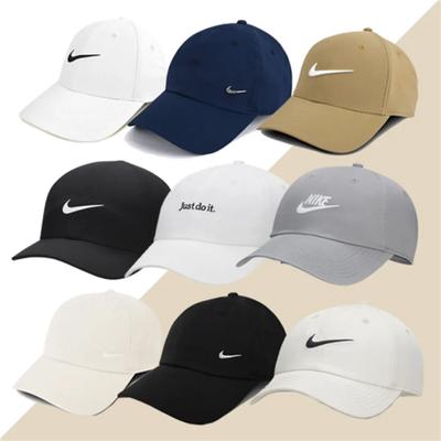 Berretti e cappelli – Berretti e cappelli con visiera