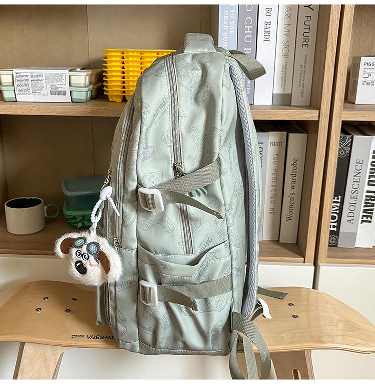 Stylish and Spacious Backpack for Girls: Cute, Lightweight Ita Bag for Elementary To High School Students