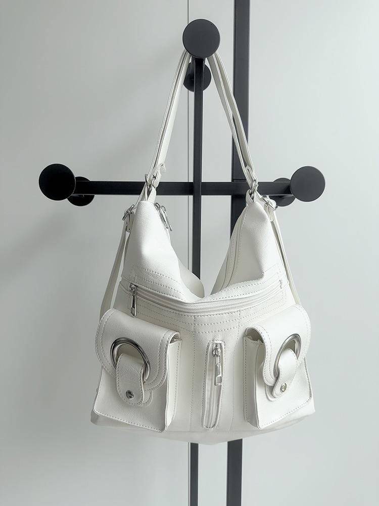 

Bag Women 2025 Korean version of simple women s bag versatile PU pitot bag shoulder bag commuter large-capacity backpack
