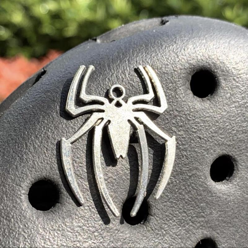 Men Spiders Necklace Edgy Neckchain Fashionable Pendant Neackwear PU Rope Charm Clavicle Chain Fashion Jewelry Gift