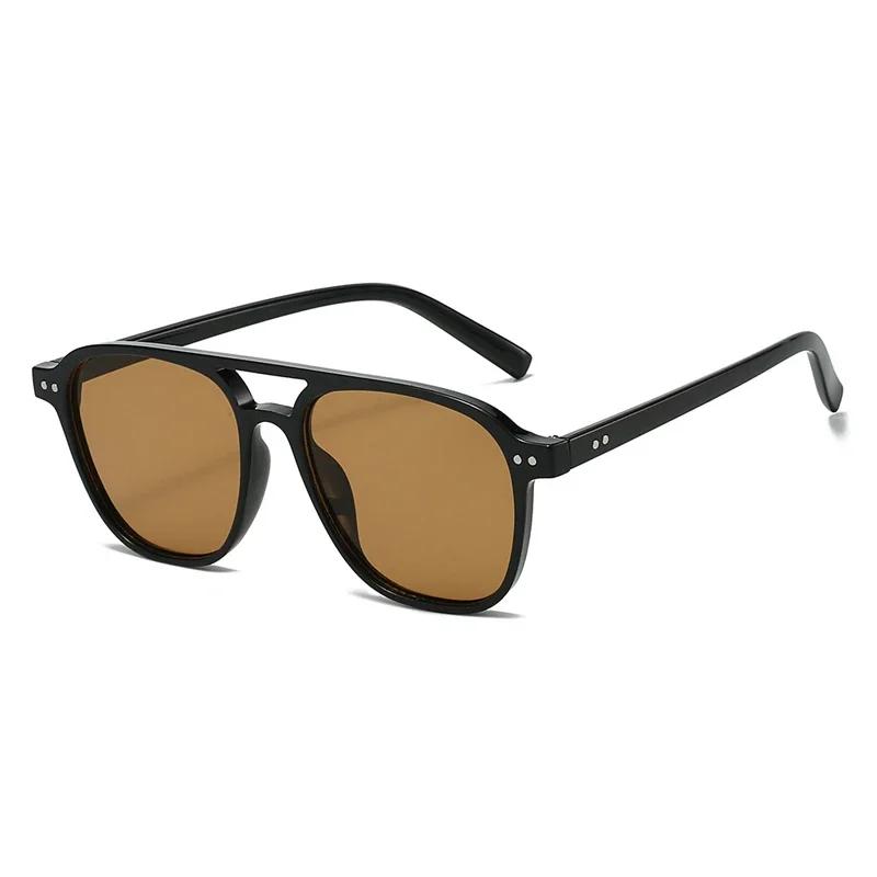  Retro Rivets Double Bridges Men Sunglasses Fashion Women Luxury Shades UV400 Green Sun Glasses