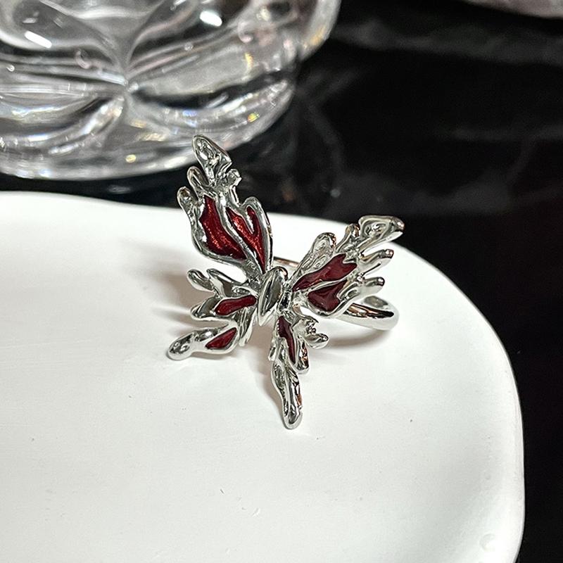 Anello Regolabile Punk Goth con Cuore di Cristallo Rosso Irregolare per Donne Ragazze Dita Oscure con Spine Amore Gioielli per Feste Moda Regali