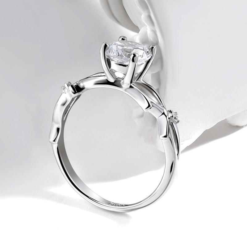 Smyoue 1CT 6.5MM D Color Moissanite Rings for Women Sparkling Wedding Lab Diamond Band S925 Silver Birthday Gift GRA