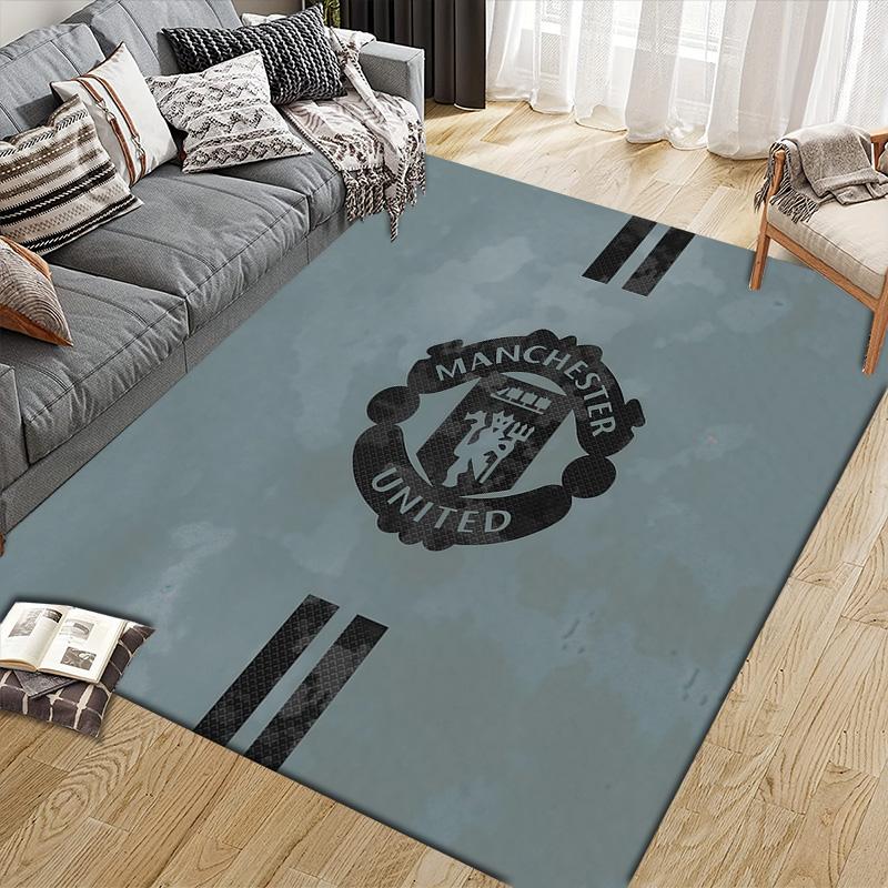 Manchester United Fotballklubb Flanellmønster Kvadratisk Teppe,Områdeteppe,Teppeteppe for Stue Soverom Sofa Lekerom Dekorasjon,Sklisikker Gulvmatte
