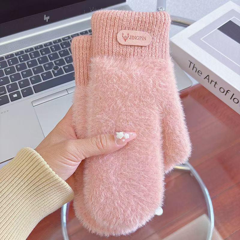 Women's Plush Fleece-Lined Cycling Gloves - Warm, Windproof, and Cute for Autumn and Winter