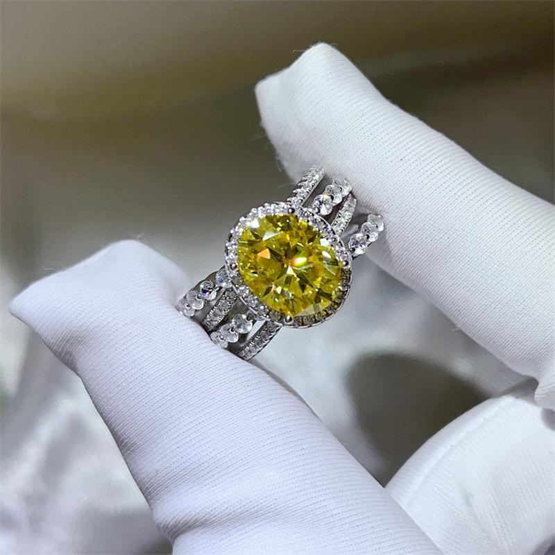 Yellow Moissanite 3 Carat Ring: European American Fashion, Cross-border Hot Selling, Colored Gem Over-Diamond Design.