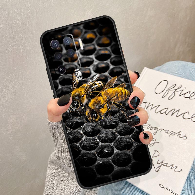 

Honeycomb Honey Bee Case For Oppo A57 A17 A77 A18 A38 A58 A78 A98 A74 A54 A94 A80 A60 A40 A96 A76 A16 A15 A5 Pro OPPO A78 4G