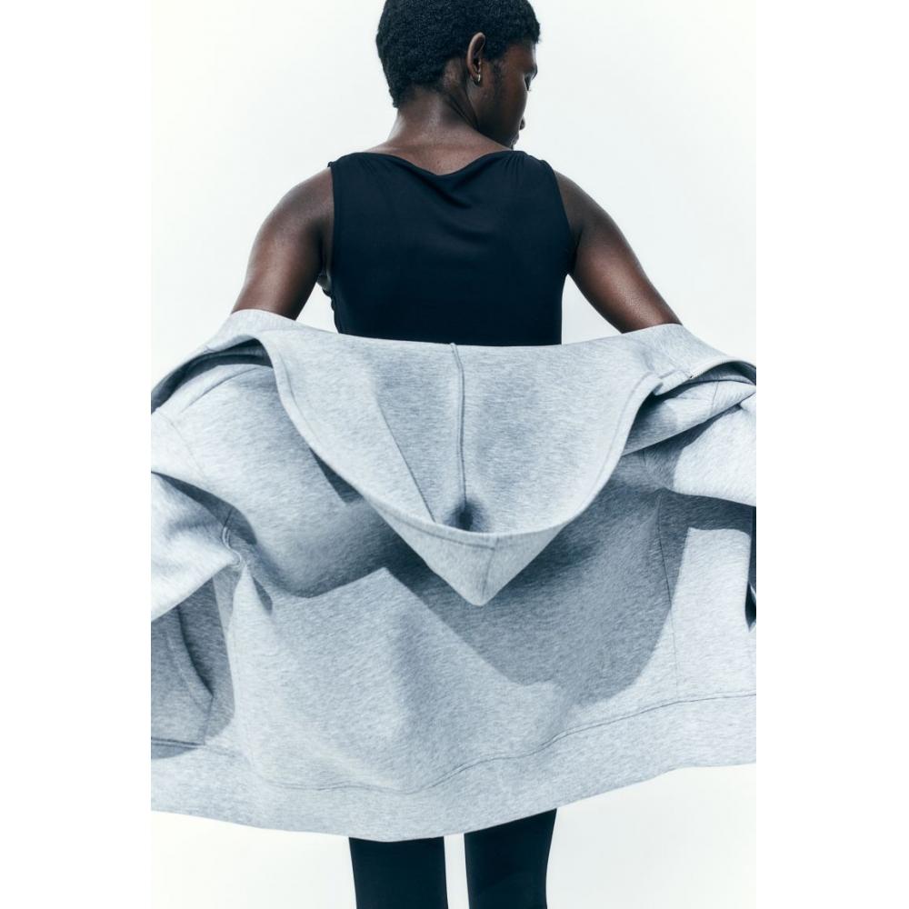 

Жилет из микрофибры HM черный