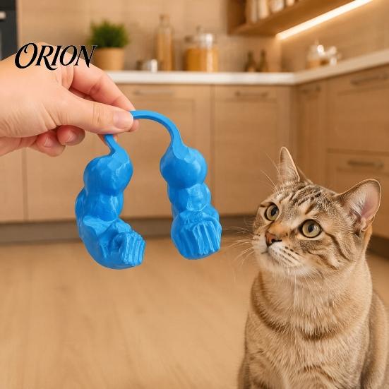 Playful Cat Dress-up Items Muscle Arms, Hilarious 3D Printed Muscular Pet Lightweight Arms for Kittens Shoulder Attachment Feline Cosplay, Fun