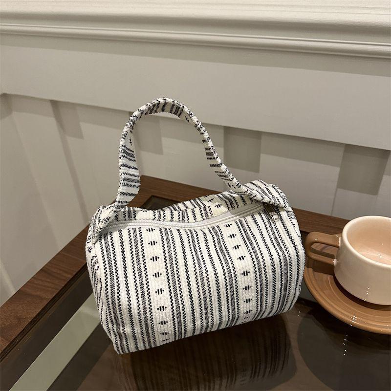 Women s Large-Capacity Corduroy Clutch: Versatile Fashionable Travel Handbag & Toiletry Storage