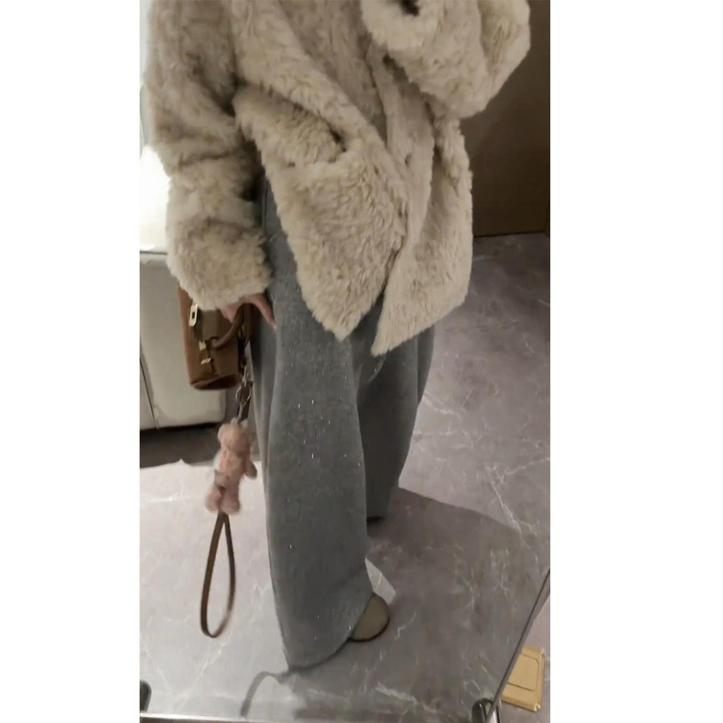 

Korean Winter Set: Retro Lapel Lamb Wool Coat & Loose Wide-Leg Pants, 2-Piece 2XL (125-140 jin)