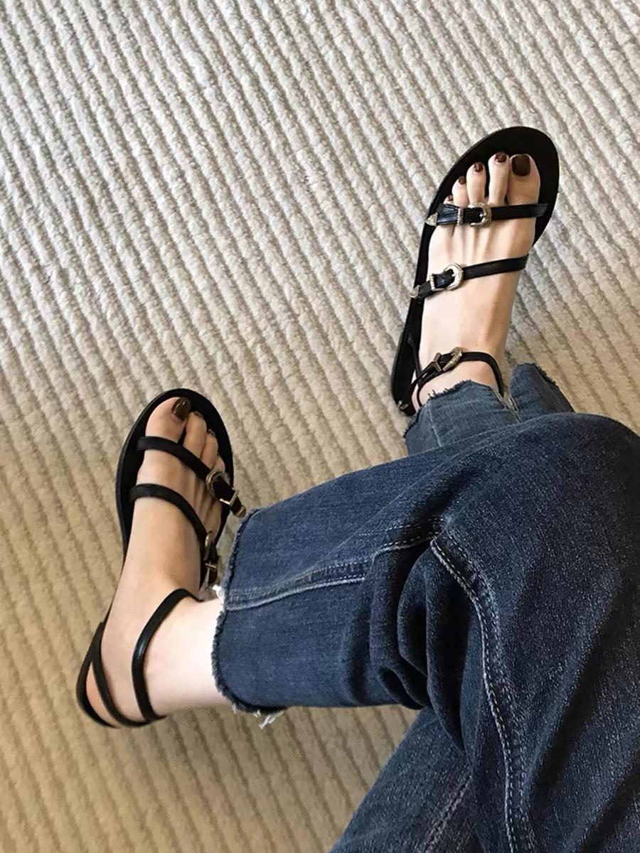 

French leather one-word belt thin belt fairy wind flat-bottomed open-toed sandals female 2025 summer new beach roman shoes 40 чёрный