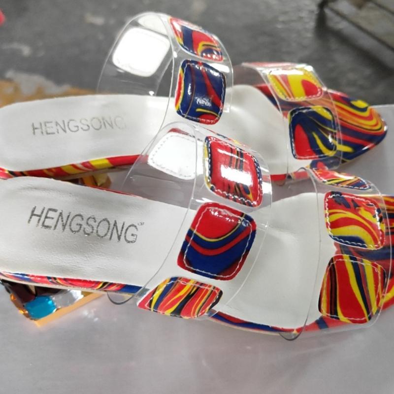 Fashion Fashion Women's Shoes Summer New Styles Thick Heels High Heels Anti Slip Comfortable Slippers Simple Lightweight Women's Sandals