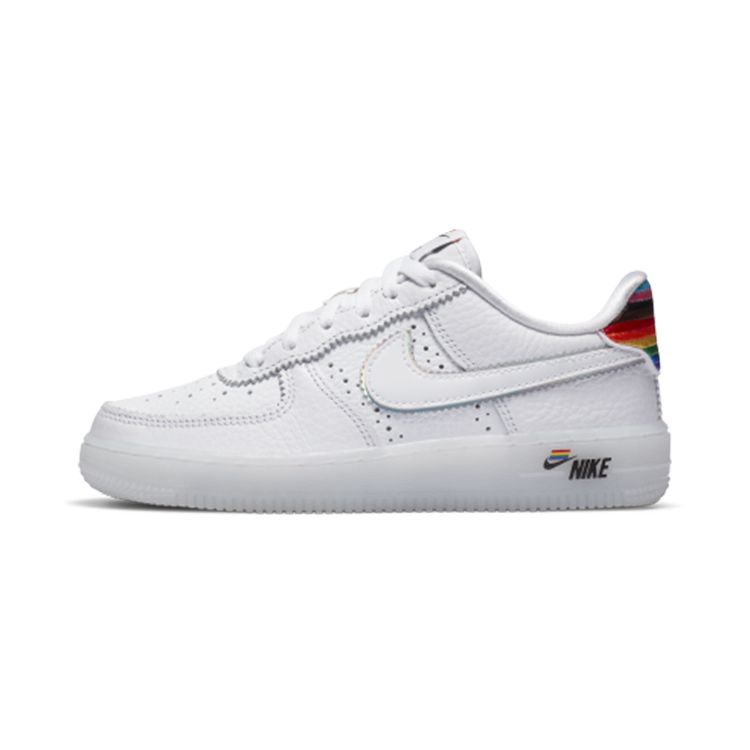 

Детские кроссовки Nike Air Force 1 PS Be True белые разноцветные CW7439-100