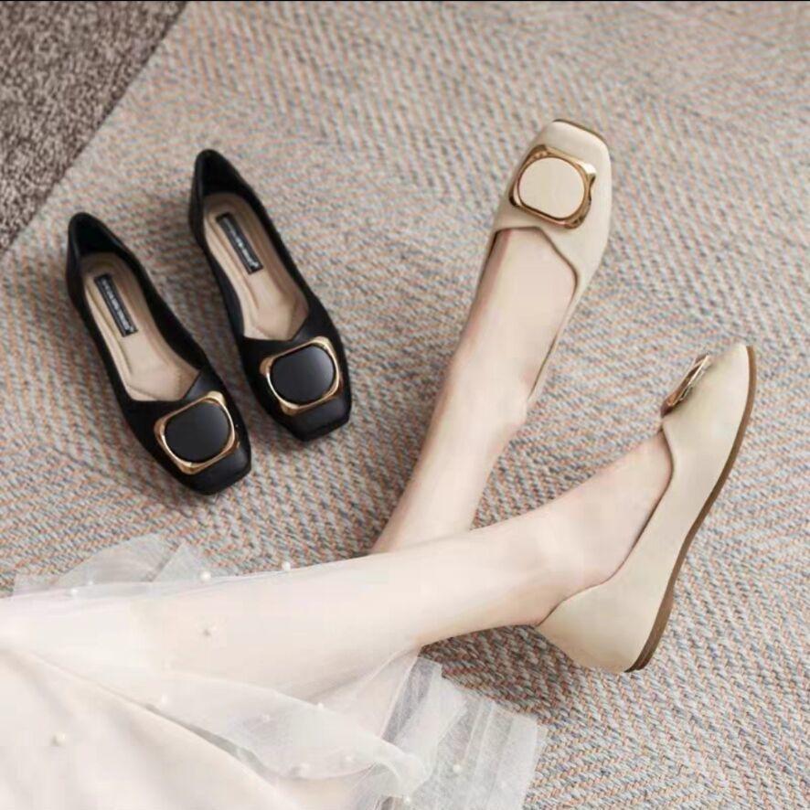 Single shoe girl 2025 new spring fairy style French soft-soled flat-soled autumn shoes light mouth versatile soft leather Doudou shoes