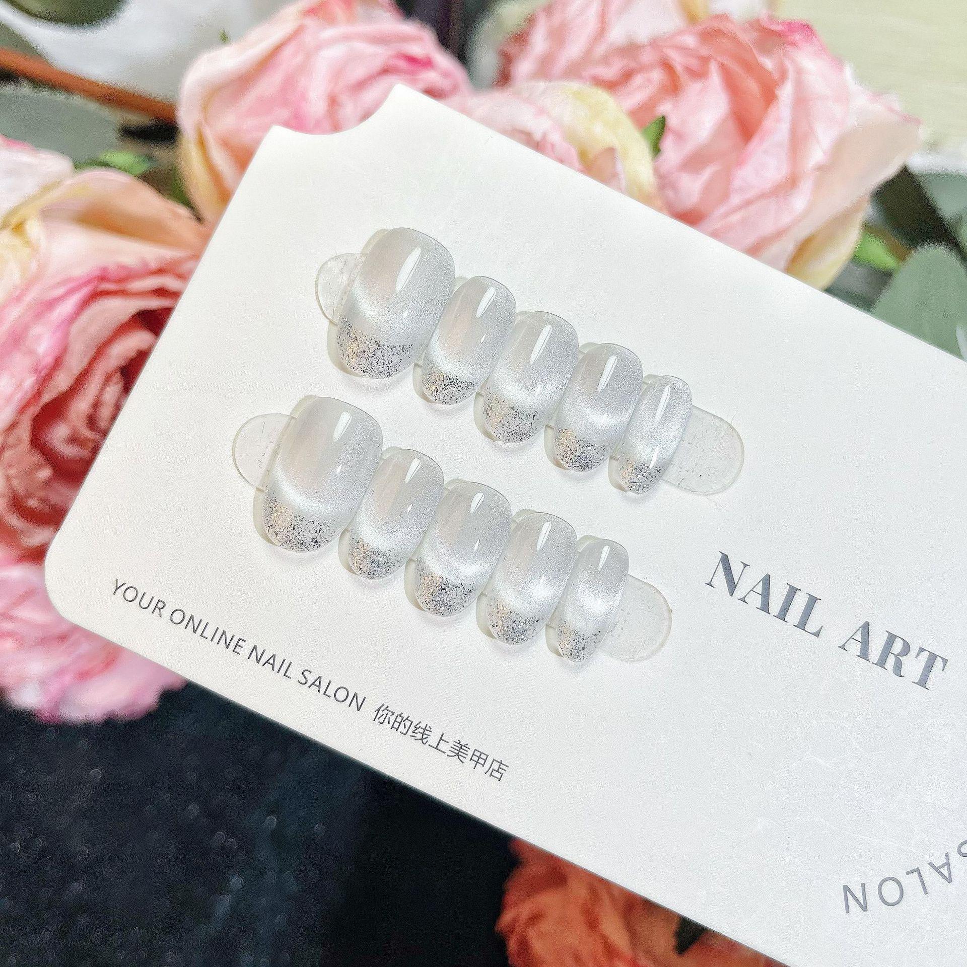 

Ногти «Кошачий глаз» с лунным звездным небом: Осенне-зимние блестящие патчи – универсальные и съемные Medium