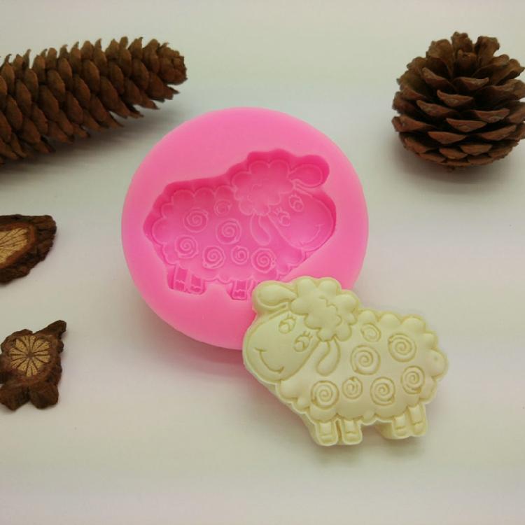 Cake Chocolate Clay Soap Cute Sheep Baking Fond Polymer Craft Art DIY Molds Tool
