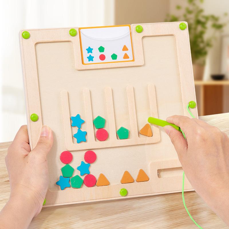 Wooden Magnetic Shape Position Matching Maze Game Children's Fine Motor Training Puzzle Early Education Toy