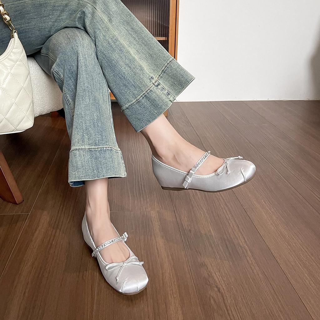 Inwardly Raised Rhinestone Bow Mary Jane French Ballet Single Shoes with Flat Bottom