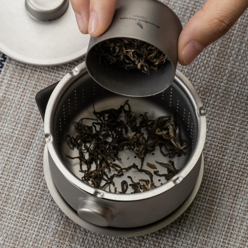 180ml Titanium Teapot Quick Cup Outdoor Camping Tableware Tea Maker with Strainer Double-Walled Anti-scalding