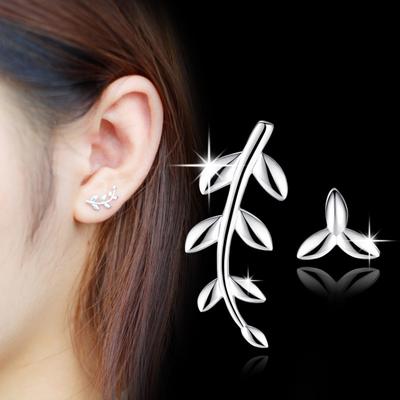 Pendientes de botón estilo hoja de árbol pequeños, sencillos, chapados en plata 925, elegantes, antialérgicos, estilo coreano, para mujer