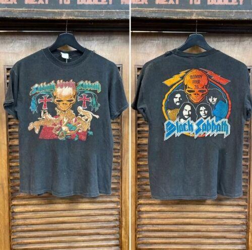 Black Sabbath In Concert 1978 2 side short sleeve T shirt classic Tee Men's T-Shirt Short Sleeve T-Shirt Tee Men Women Summer