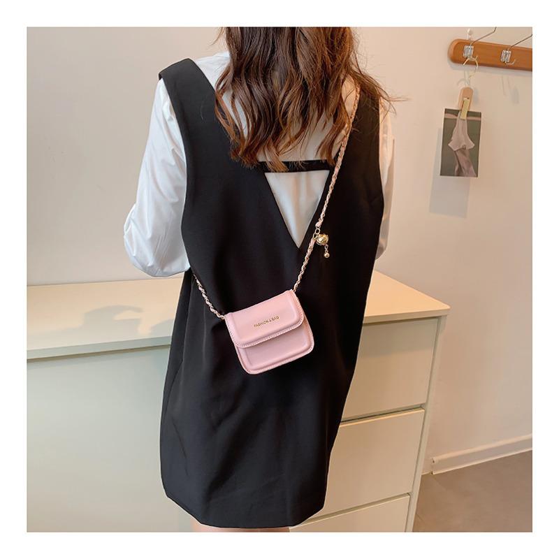 Mini Faux Leather Chain Shoulder Bag for Women, Small Square Phone Crossbody Purse, Compact Fashion Handbag