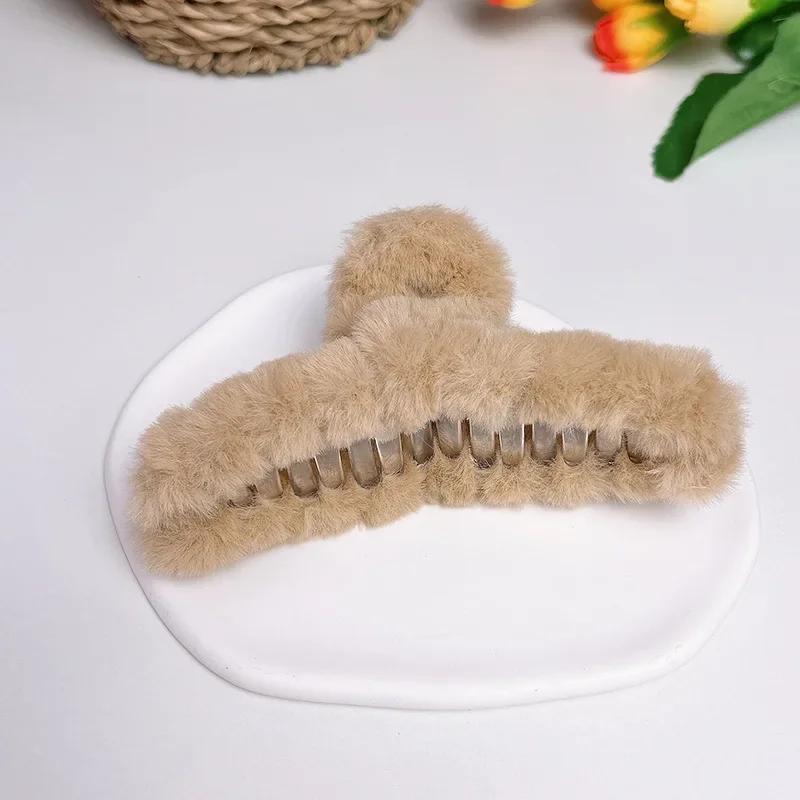 Fluffy Plush Faux Fur Big Crab Hair Claw Clips Women Girls Winter Ponytail Holder Hair Barrettes Clamps Hair Accessories Cheap